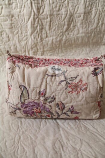 Suranne Diary Toiletry Bag Vence