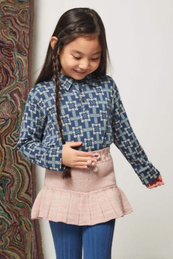 girl-wearing-misha-and-puff-skating-pond-skirt-candyfloss close