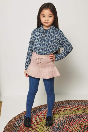 girl-wearing-misha-and-puff-skating-pond-skirt-candyfloss beautiful style
